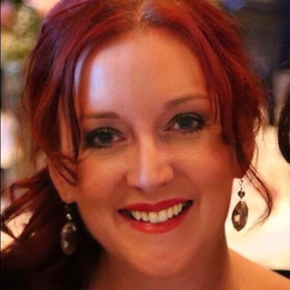 Meet your Posher, Noelle